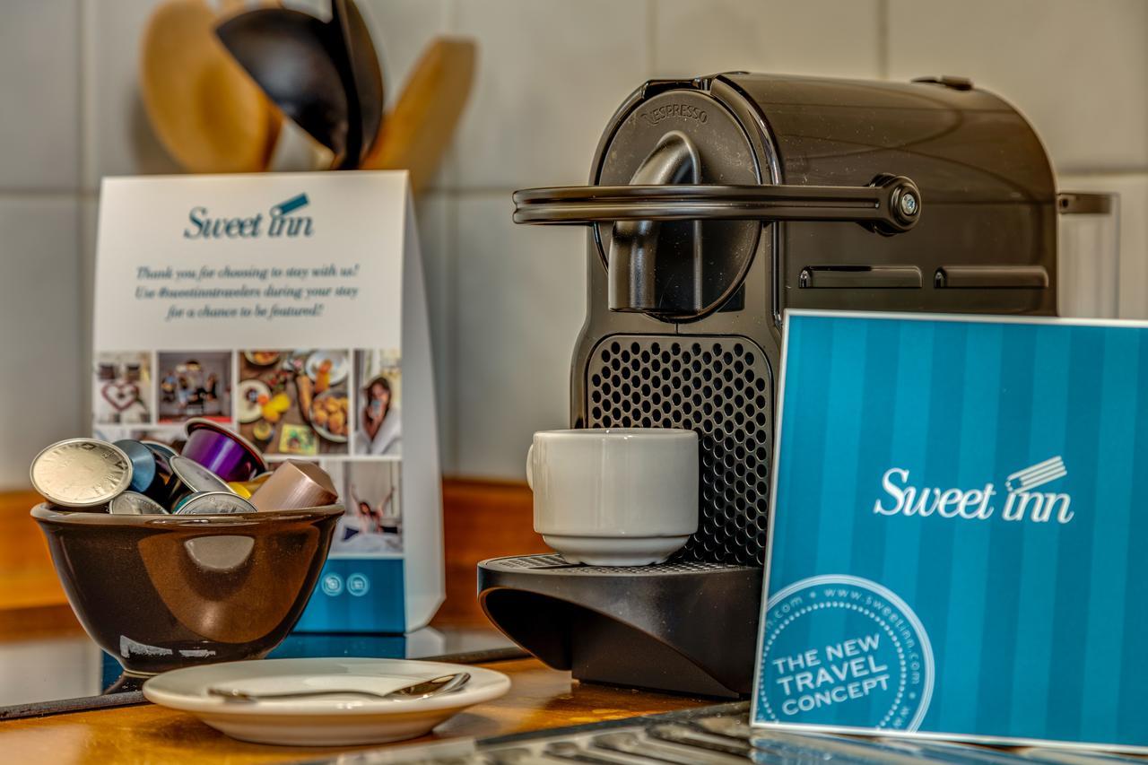 Sweet Via Dei Greci Apartment *