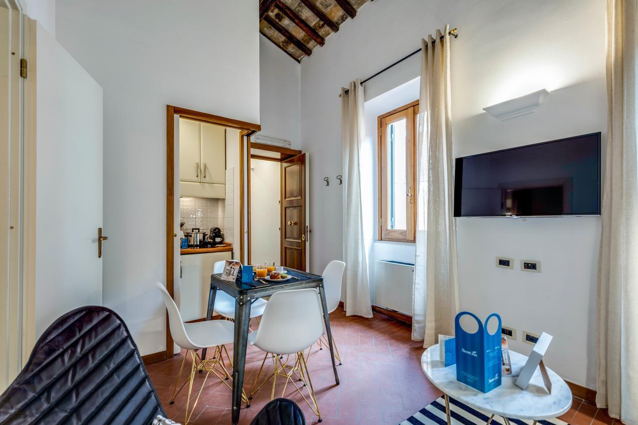 Sweet Via Dei Greci Apartment